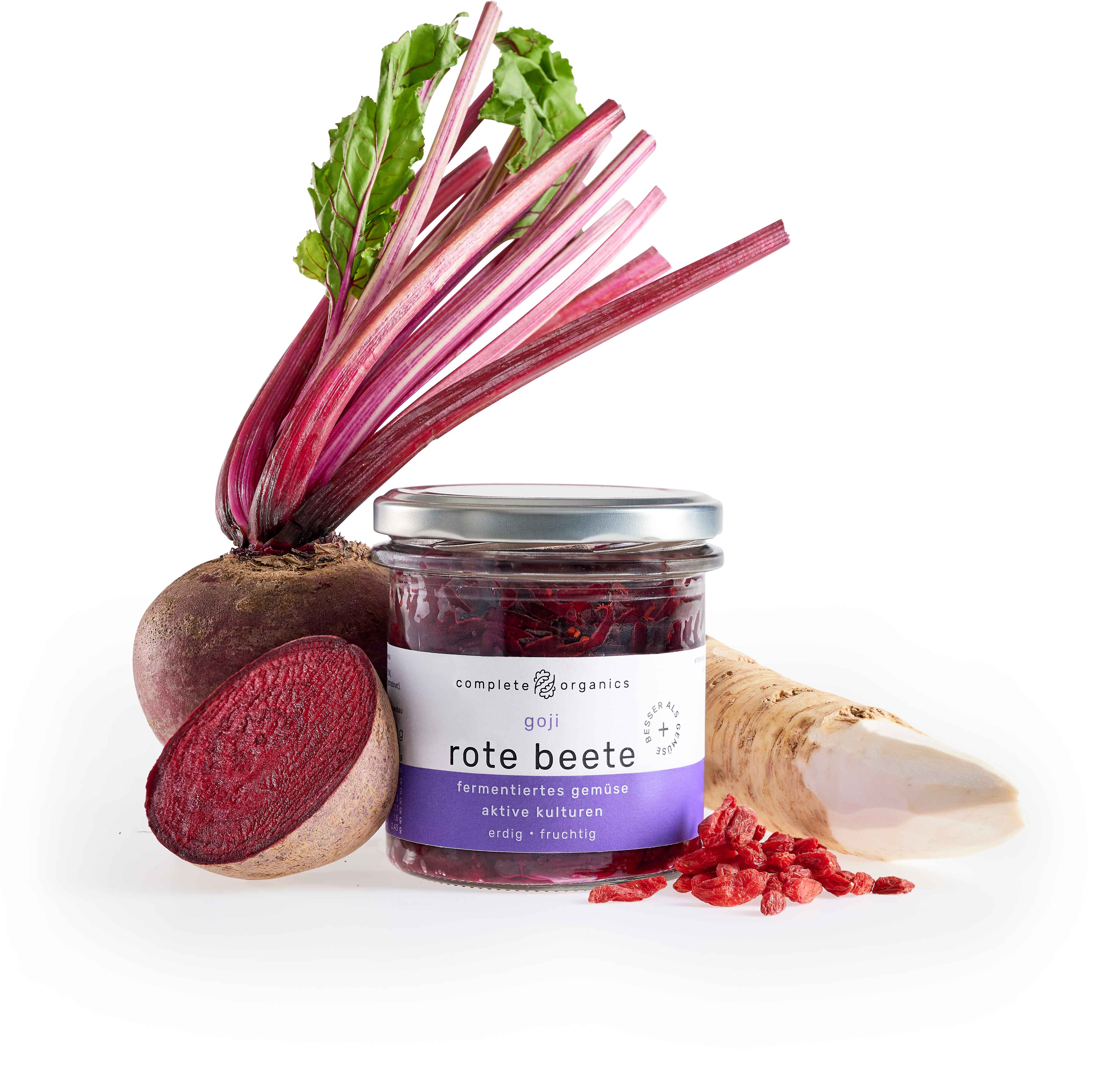 Fermentierte Goji Rote Beete im Glas mit Rote Beete, Meerrettich und Goji Beeren im Hintergrund