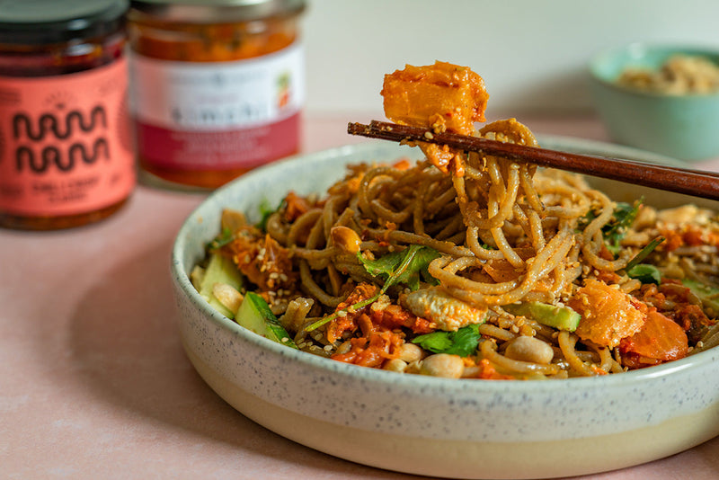 Buchweizen-Nudelsalat mit Kimchi und Chili Crisp